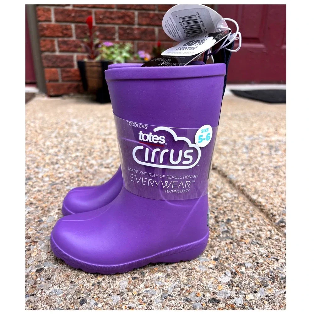 totes cirrus everywear